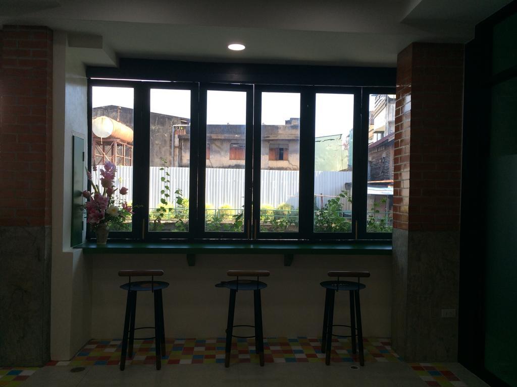 The Seven Luck Hotel Bangkok Exterior photo