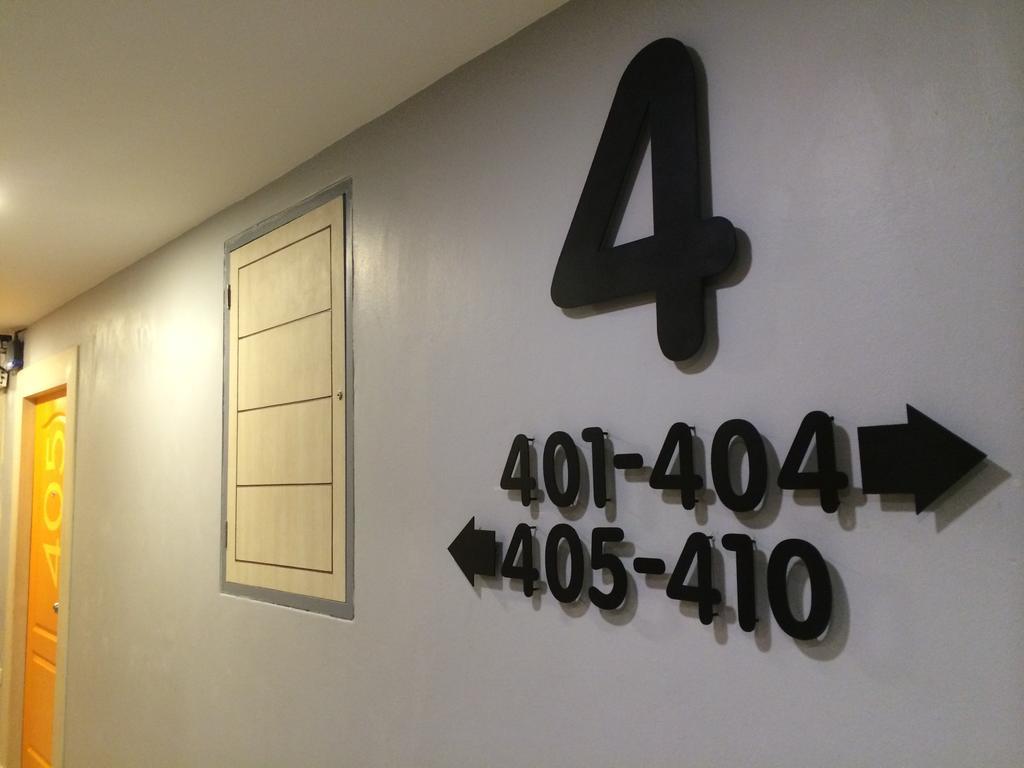 The Seven Luck Hotel Bangkok Exterior photo